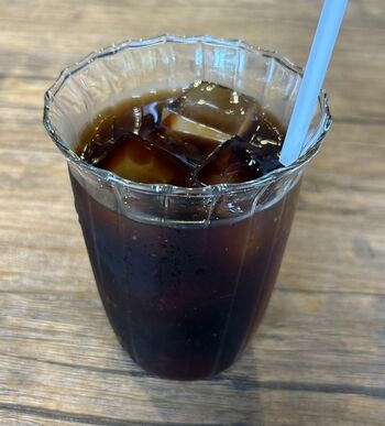 コーヒーを飲みに行くのは、ブログ記事ではなく現実逃避のためが多い…のです