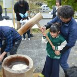 里山の秋の恵み味わう　市貝・続谷地区で収穫祭　地域おこし団体、４年ぶりに