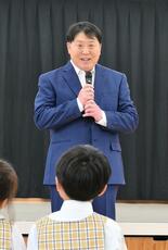 独自の教育方式体系化　