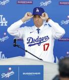 ドジャース、後払い10億ドル超