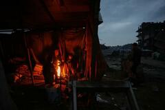 ガザ、嵐や寒さで10人超死亡