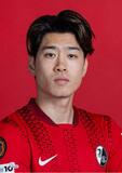 サッカー鈴木唯人が右鎖骨を骨折