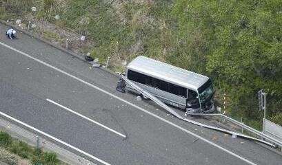 【磐越道事故】バス手配経緯、主張に齟齬