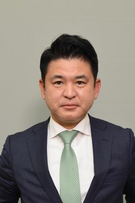 西川鎭央氏