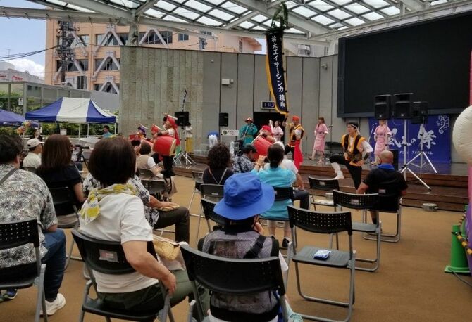 多くの来場者でにぎわった昨年の「風人の祭」