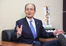 王氏、コシノ氏に文化勲章