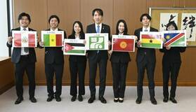 海外協力隊が副知事表敬