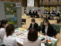 「宇都宮で保育士に」　３年ぶり学生向け就職フェア
