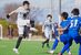 Ｕ－１１大会の部　ｕｎｉｏｎ　ｓｃ－アトレチコ佐野決勝　前半４分、アトレチコ佐野・高田が２点目となるシュートを決める