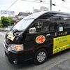宇都宮の路地裏を走る黒いハイエースの正体は？　LRT西側延伸を見据えた新交通に乗ってみた