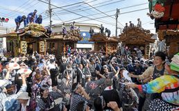 「ぶっつけ」、新時代祝う　鹿沼・屋台まつり