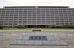福岡県、不適切な講演料８９件