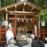 華厳神社のお社、新築で荘厳なたたずまいに　「開運を願ってお参りいただき…