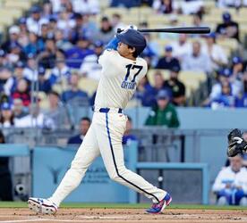 大谷、今季初の先頭打者アーチ