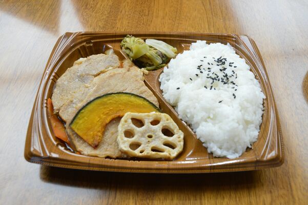「生姜焼き弁当」