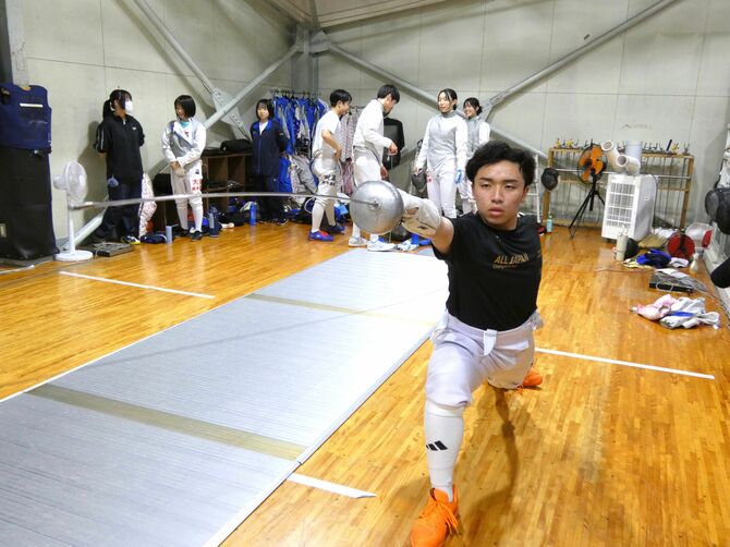 自分のスキルアップだけではなく、チームの皆を引っ張る中浦さんは主将も務めます