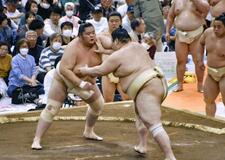 琴桜「準地元」の船橋で１１勝３敗