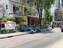 配車、配達 デジタル浸透