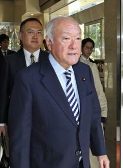 長期金利上昇２・２１５％