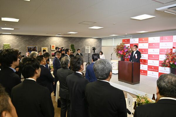 ベルフーズサービス宇都宮工場の竣工式＝10日午後、宇都宮市