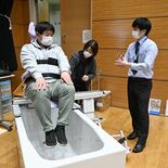 介護ロボットで負担軽減へ　宇都宮で展示会、メーカー35社参加