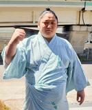 藤青雲が合流、不調の鼻を手術