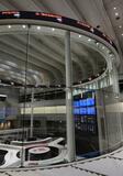 東証は反落、終値4万7734円