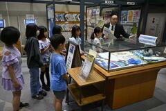 図書館の仕事を体験