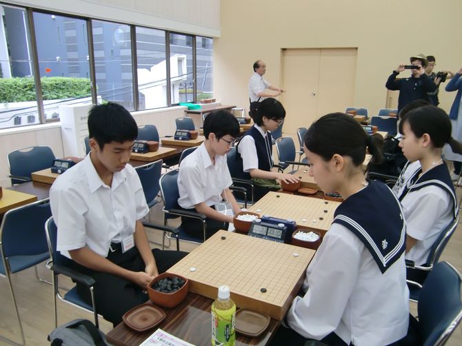 全国大会決勝トーナメント一回戦で、仙台白百合学園中学校との対戦の様子。