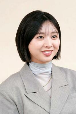 　ミュージカルへの意気込みを語る富田鈴花