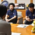 史上初のリーグ連覇へ、決意語る　ブレックス田臥主将らが宇都宮市長表敬　開幕戦はＡ東京と対戦