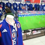 トナリエ宇都宮にサッカーW杯特設店　日本代表ユニホームなど品ぞろえ