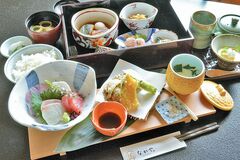 日本料理　なかや四季彩御膳