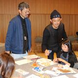 デジタルアーティストｅｂｉさんが小山でワークショップ　親子ら「自由な表現」体験
