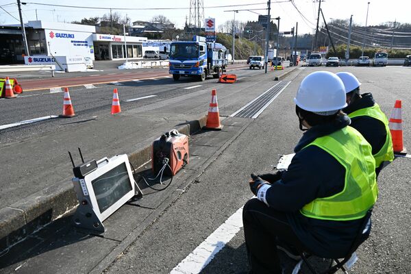 国道４号で行われた冬用タイヤ装着率の調査