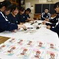 あす開幕、あじさいまつりで限定頒布 大田原の黒羽中生が「御城印」づくり