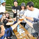 足利・鑁阿寺で初のクラフトビールフェス　多くの家族連れでにぎわい