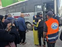 ガザ検問所、往来わずか