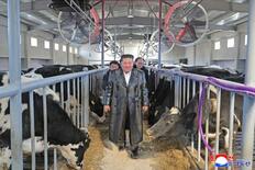 金正恩氏、農村振興で反省の弁