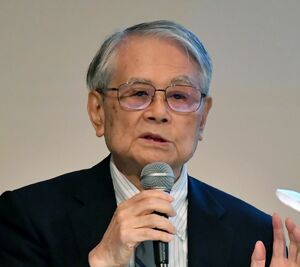 しもつけ21フォーラム/「退造は意志を貫いた」/稲嶺元沖縄県知事が講演