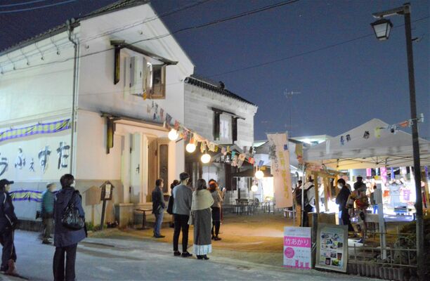 多くの来場者でにぎわった会場