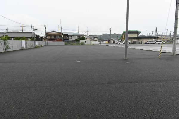 選定された「ＪＲ烏山駅周辺」内の市有地