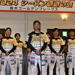 退任の寺内監督、ドラフト育成指名選手らがシーズン終え感謝　栃木GB　新…