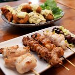 【ミヤコレ】定番焼き鳥ランダムに　くし物お任せ５本盛り（炭焼き　よん）