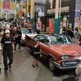 オリオン通りにアメ車ビンテージカーがずらり　宇都宮で70年代フェス　