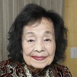 室井摩耶子さん死去