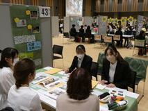 「宇都宮で保育士に」３年ぶり　学生向け就職フェア