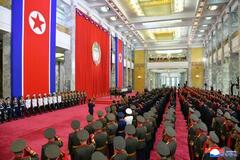 金正恩氏、非核化けん制