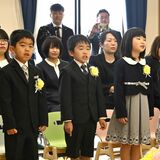 完成、卒園式に間に合った　“新しい保育園”で最後の思い出　市貝の杉山保育園