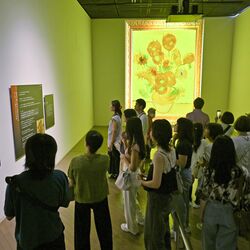いよいよきょう７日まで　栃木県立美術館「動くゴッホ展」　駐車場の混雑も、公共交通機関で来館を